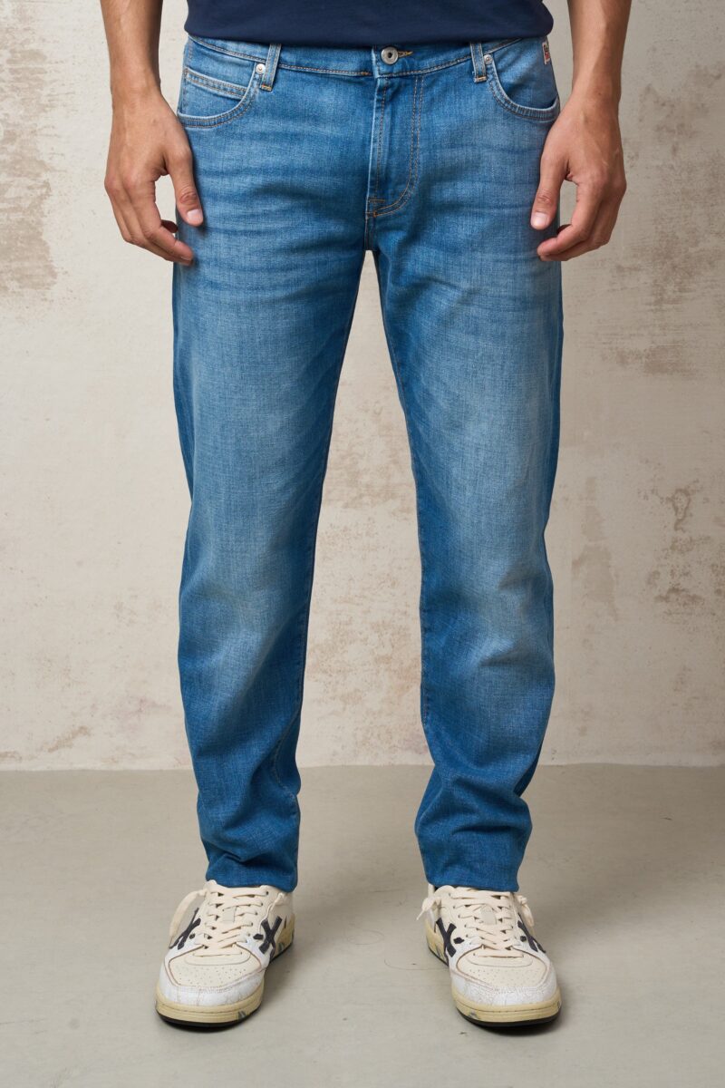 Parrion 1333 Men's Sporty Slim-Fit Jeans - Comfortable & Stylish Denim - Image 2