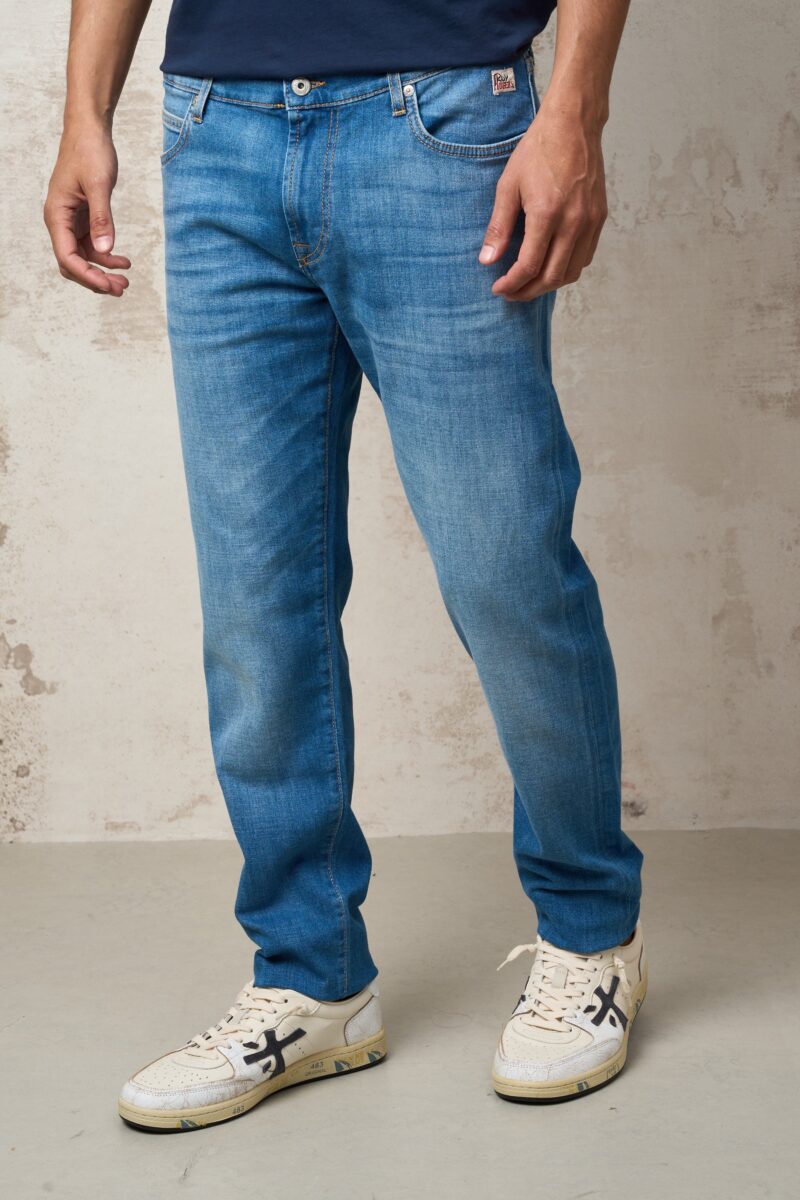 Parrion 1333 Men's Sporty Slim-Fit Jeans - Comfortable & Stylish Denim - Image 3
