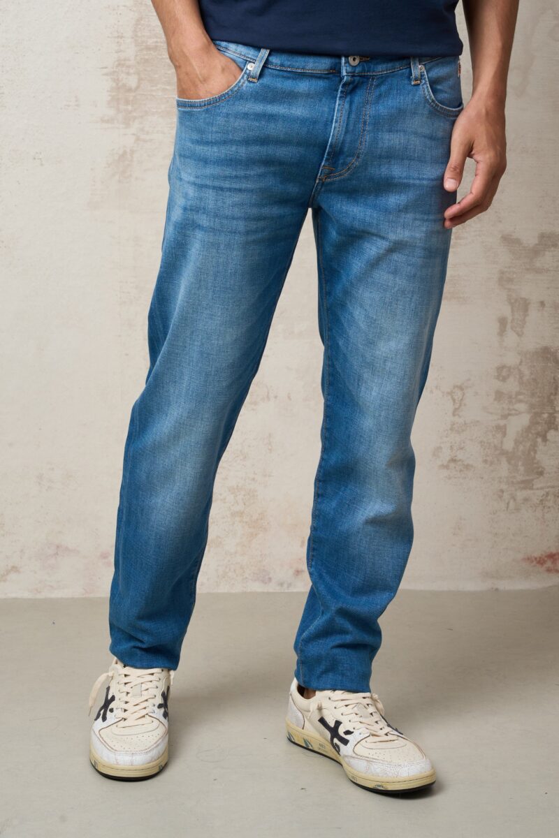 Parrion 1333 Men's Sporty Slim-Fit Jeans - Comfortable & Stylish Denim - Image 4