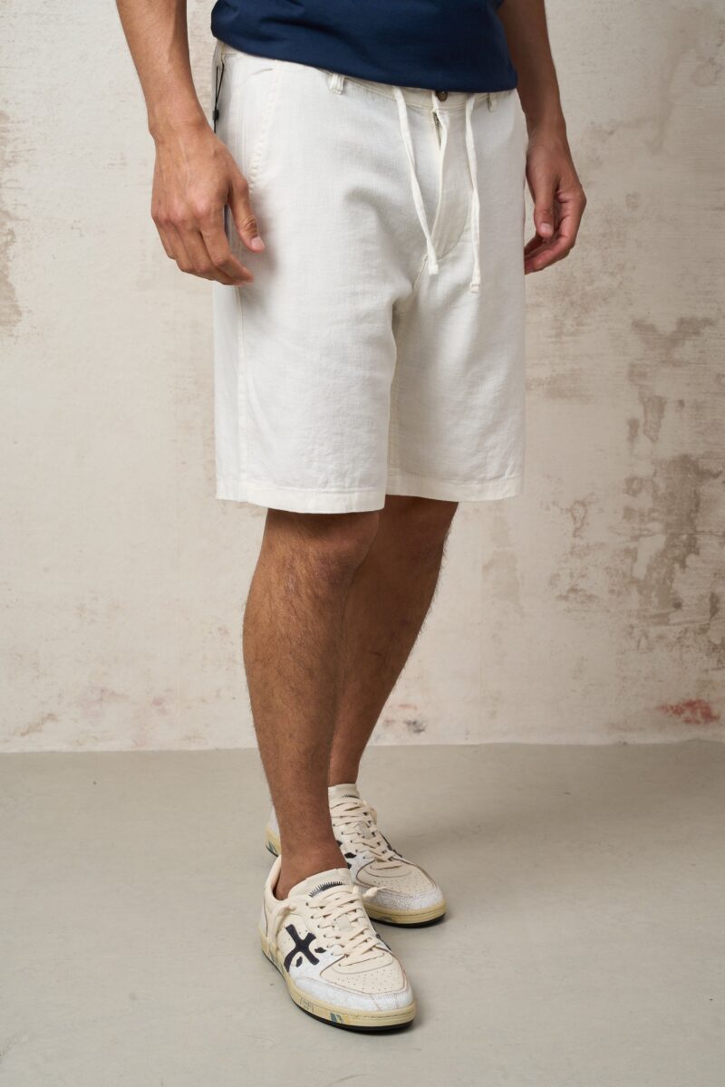 Parrion 1042 Men's White Linen Bermuda Shorts - Lightweight & Comfortable Summer Shorts - Image 3
