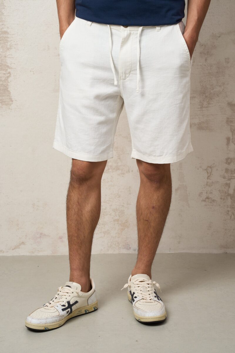 Parrion 1042 Men's White Linen Bermuda Shorts - Lightweight & Comfortable Summer Shorts - Image 4
